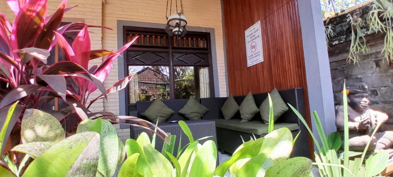 The Wayan House Hostel Ubud  Exterior photo